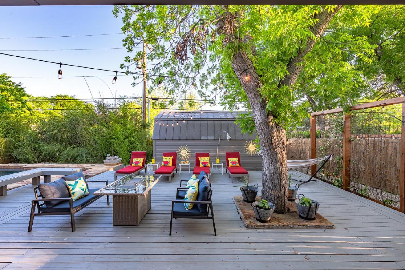 Serene Pool & Firepit In Stunning Home By Airport Σαν Αντόνιο Εξωτερικό φωτογραφία