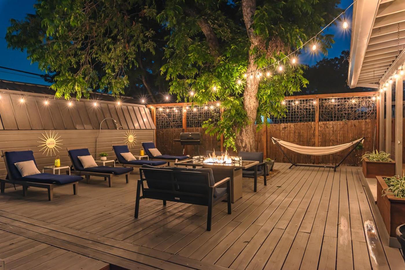 Serene Pool & Firepit In Stunning Home By Airport Σαν Αντόνιο Εξωτερικό φωτογραφία