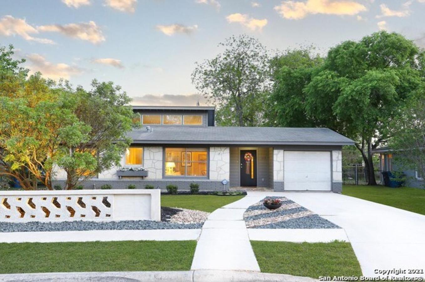 Serene Pool & Firepit In Stunning Home By Airport Σαν Αντόνιο Εξωτερικό φωτογραφία